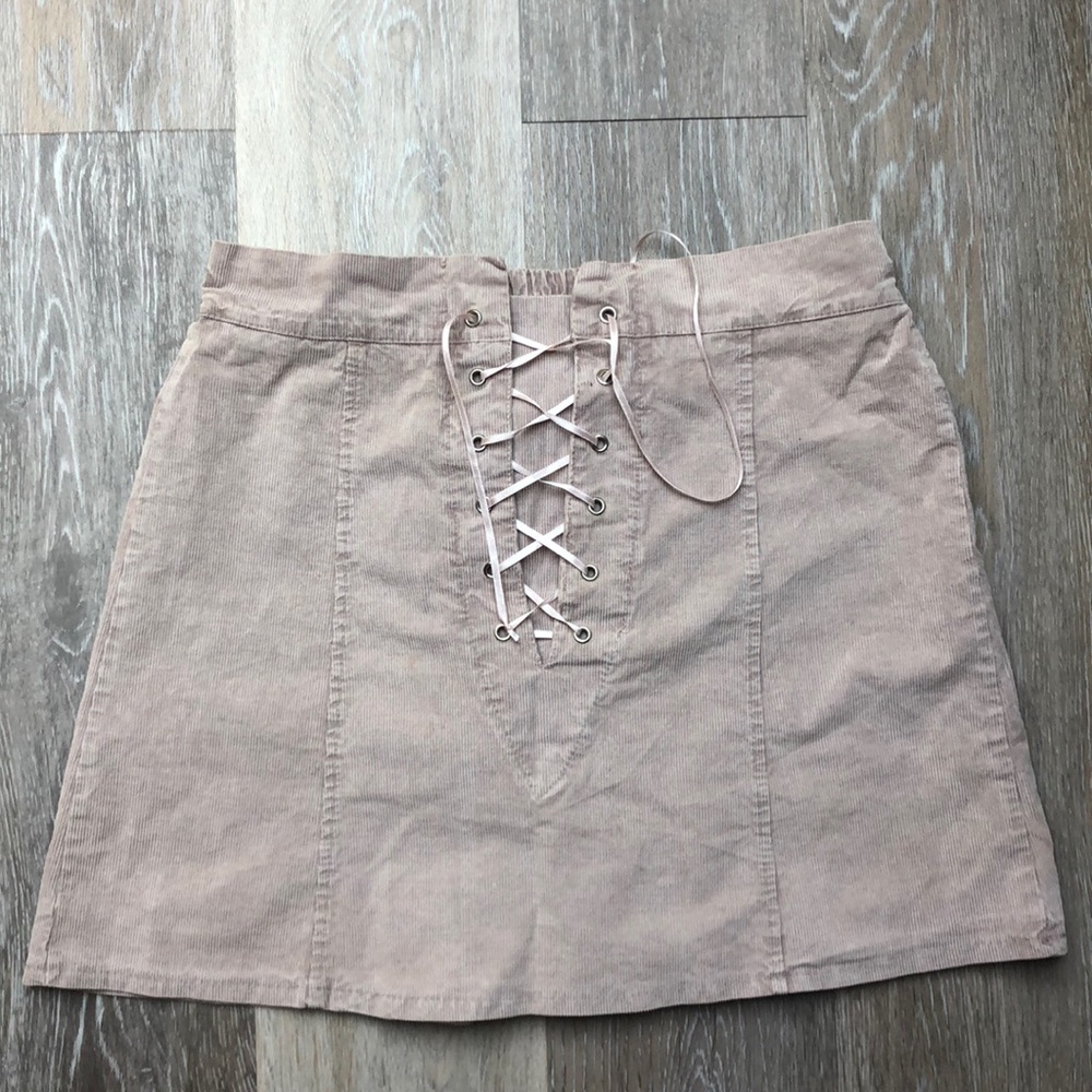 Pink lace-up corduroy skirt
